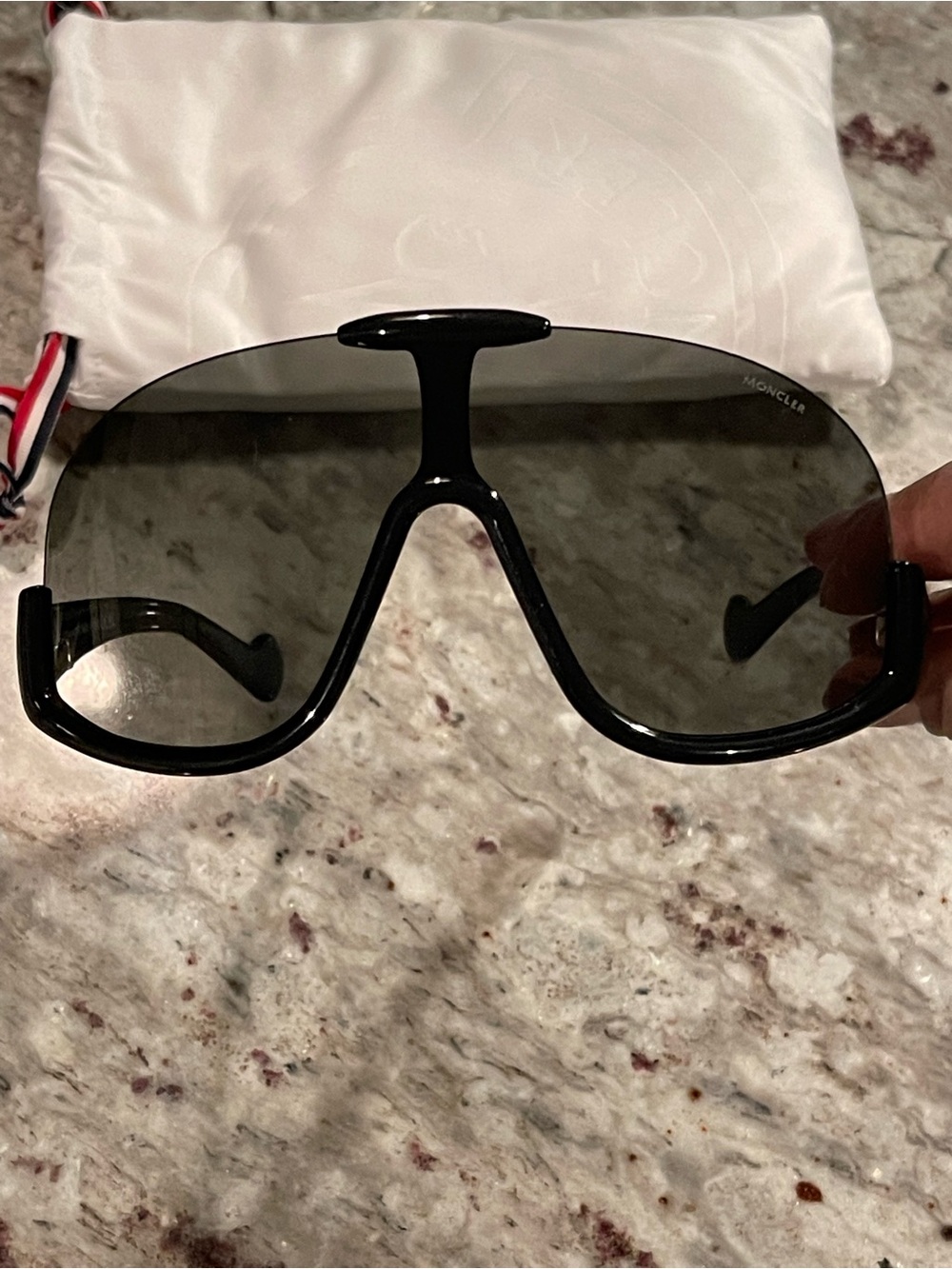 Moncler Black Shield-Style Sunglasses with Dark Smoke Lenses: ML0230-01A - Picture 3 of 15